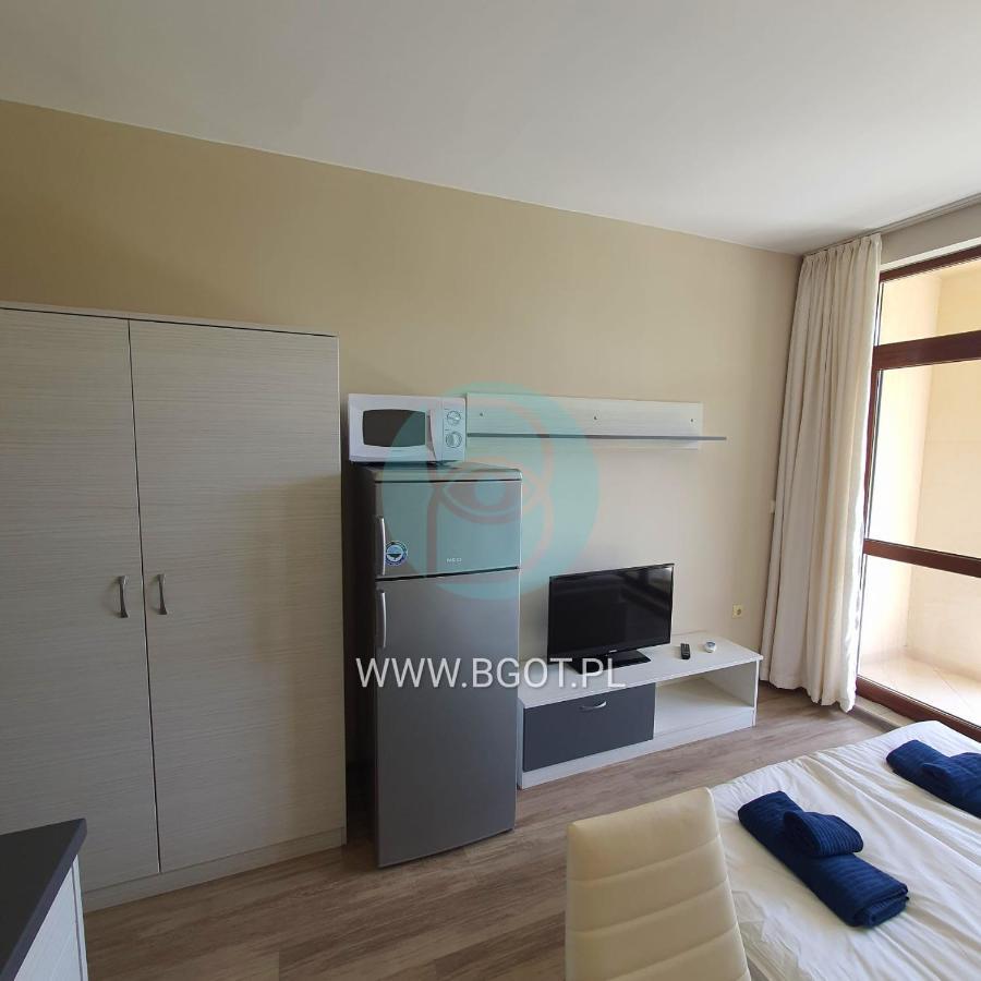 Sorrento Sole Mare - Apartments By The Beach Sveti Vlas Extérieur photo