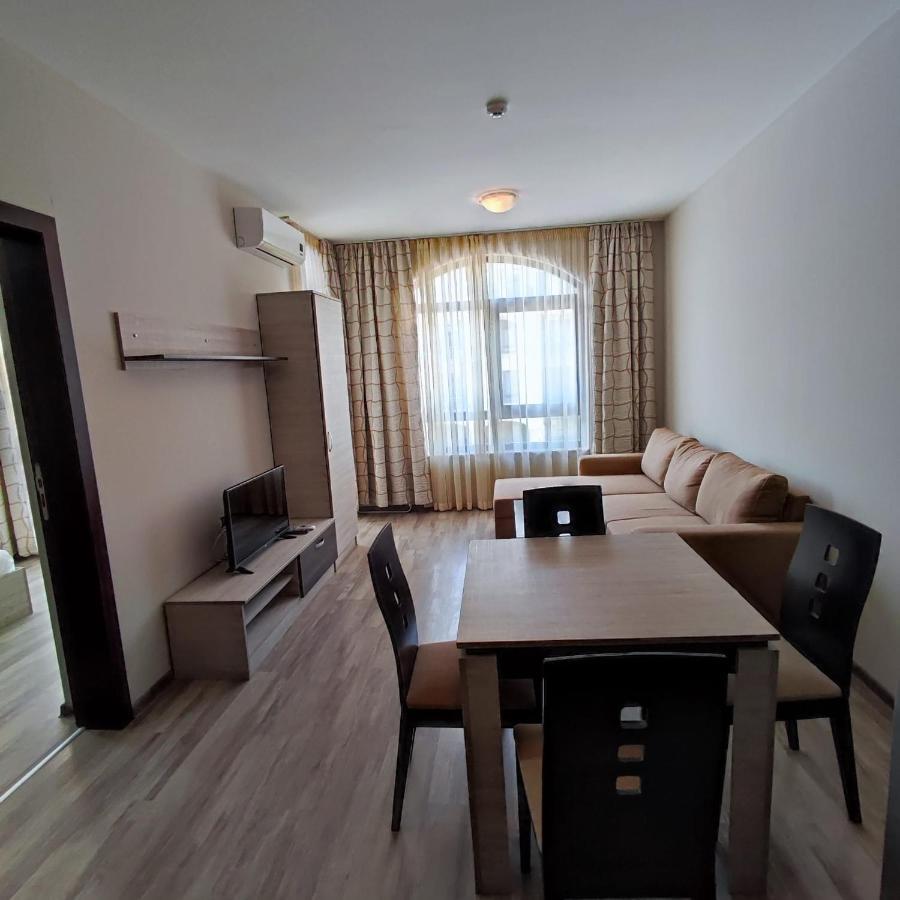 Sorrento Sole Mare - Apartments By The Beach Sveti Vlas Extérieur photo