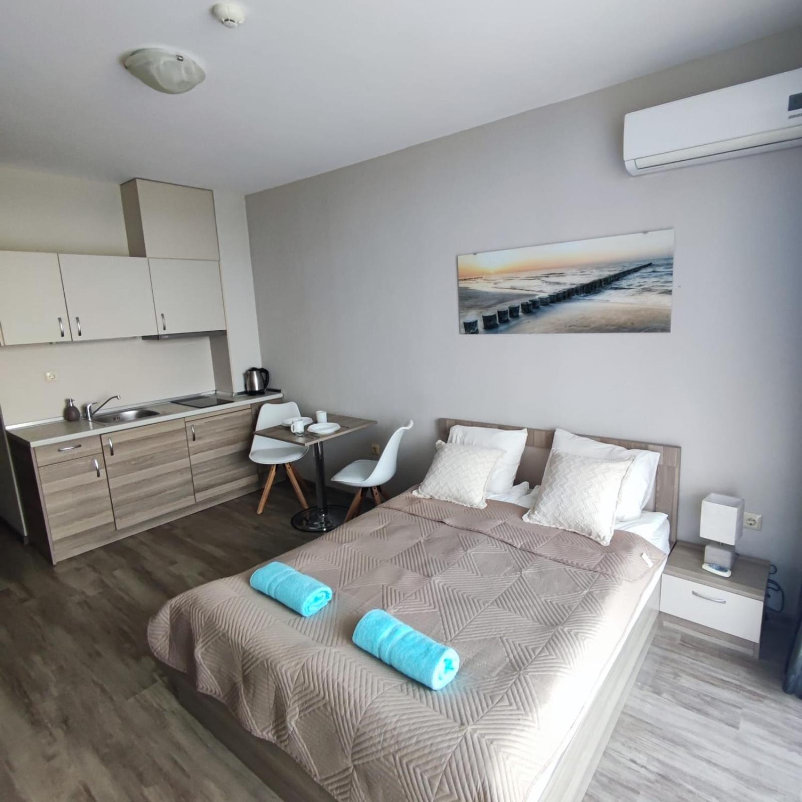 Sorrento Sole Mare - Apartments By The Beach Sveti Vlas Extérieur photo